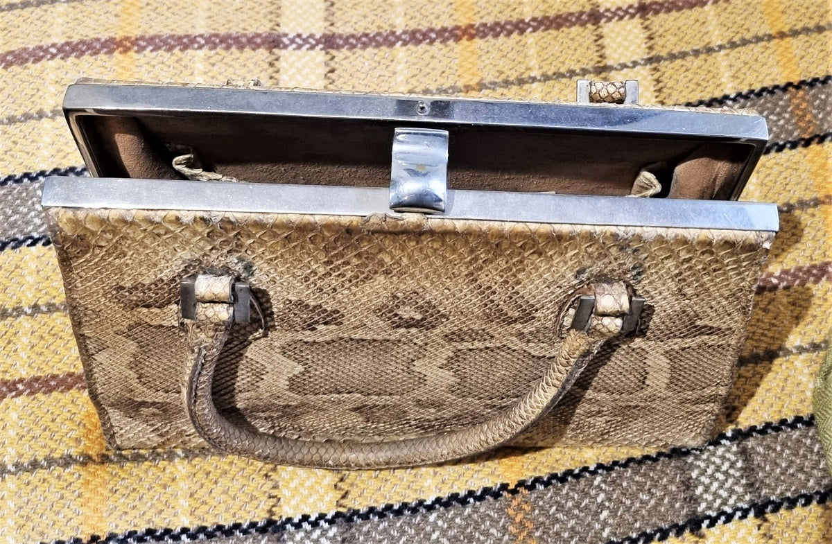 Vintage python snakeskin Kelly handbag - Image 2