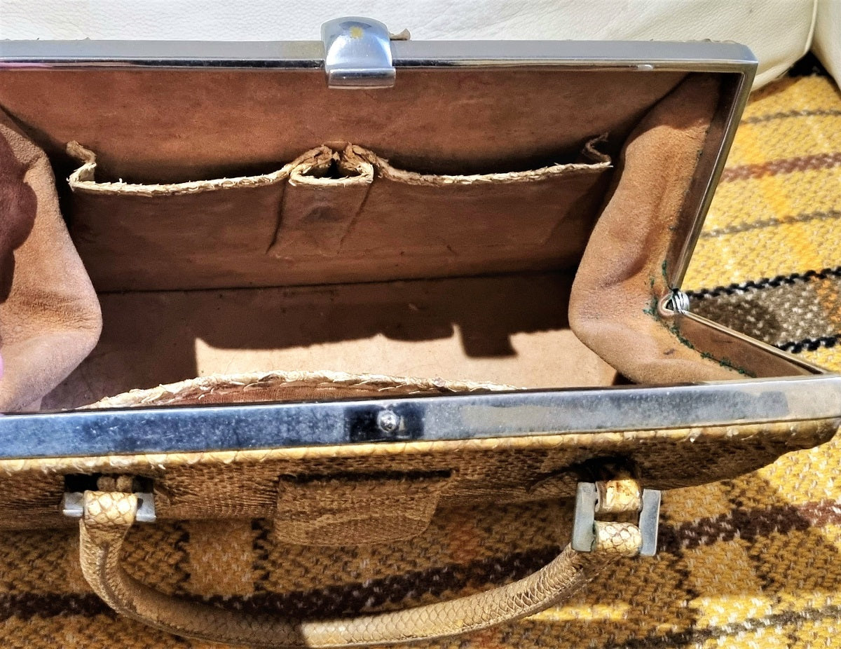 Vintage python snakeskin Kelly handbag - Image 6