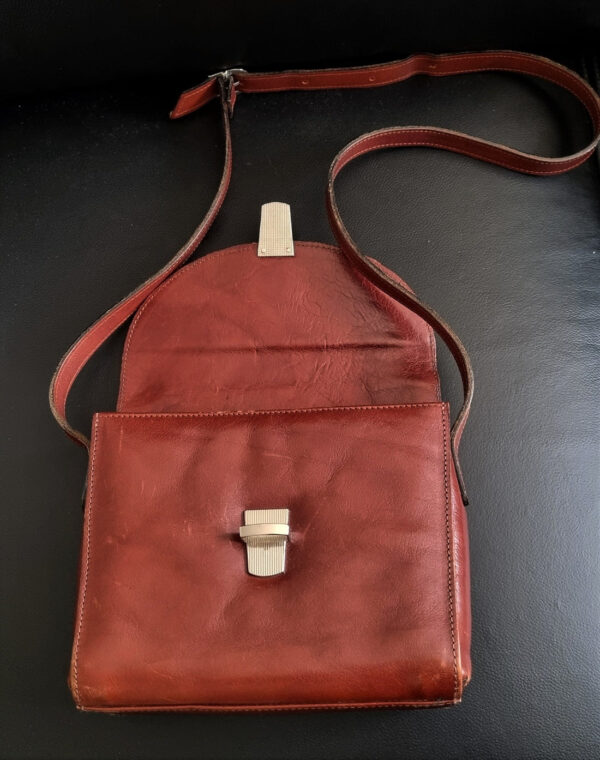 70s brown leather shoulder bag - Image 4