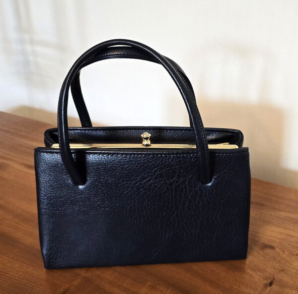 Vintage navy faux leather Kelly handbag - Image 3